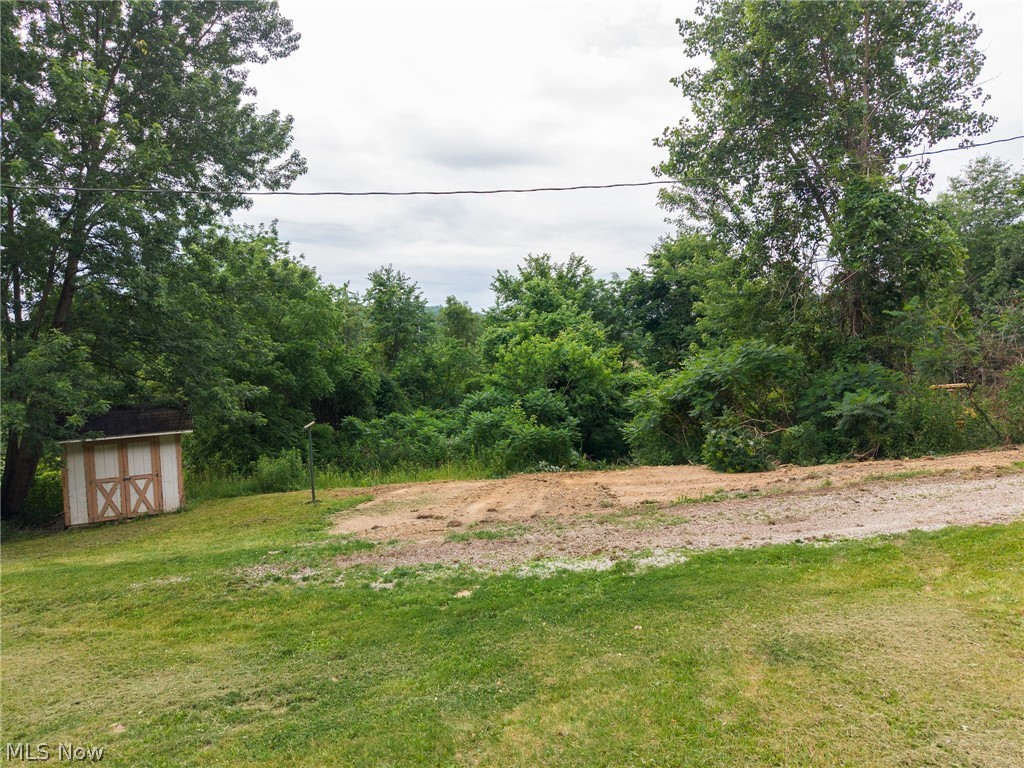 8528 State Route 250 SE Dennison OH 44621