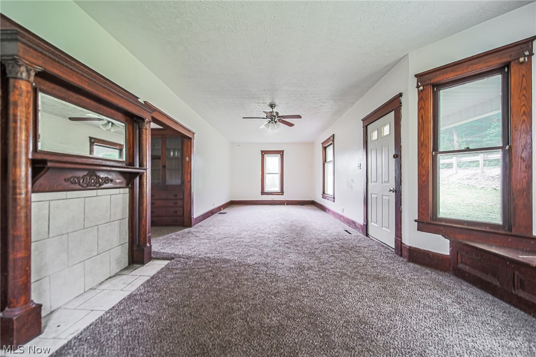 8528 State Route 250 SE Dennison OH 44621