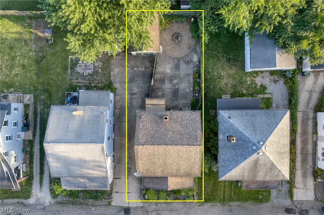 1628 May Place NE Canton OH 44705