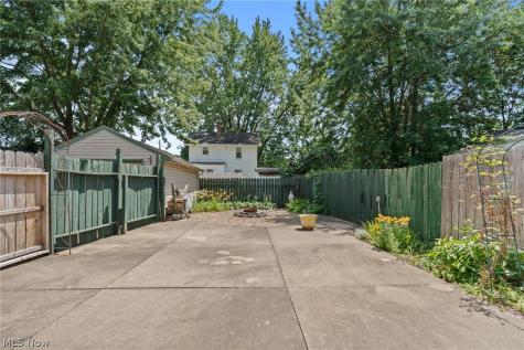 1628 May Place NE Canton OH 44705