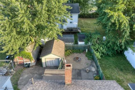 1628 May Place NE Canton OH 44705