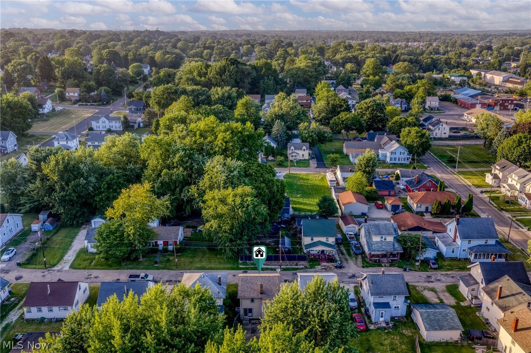 1628 May Place NE Canton OH 44705