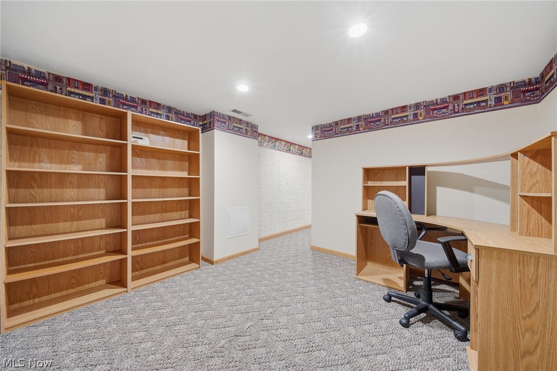 2200 Rohrer Street NW North Canton OH 44720