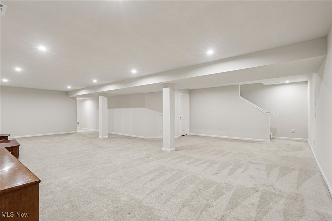 1951 E Woodland Drive Akron OH 44313