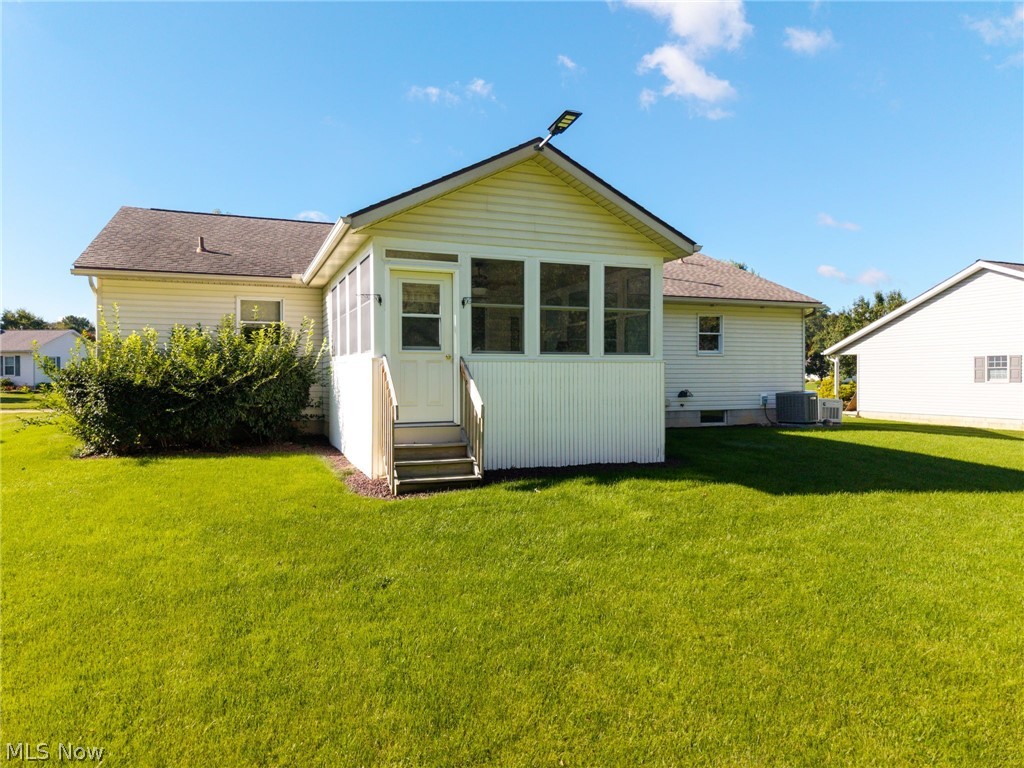 141 Parkside Drive Creston OH 44217