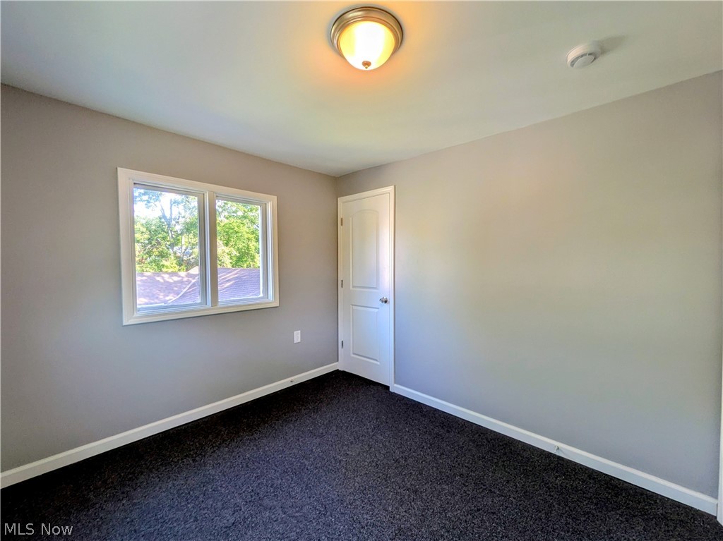 16712 Glenpark Avenue Cleveland OH 44128