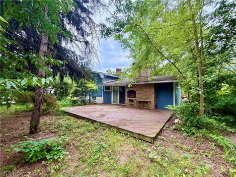 10174 W River Road Columbia Station OH 44028