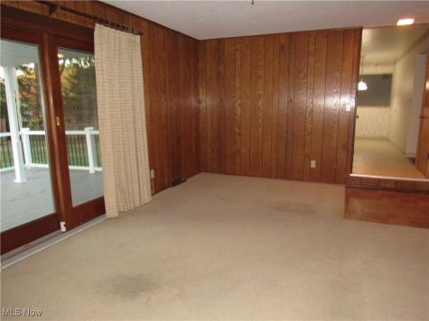 4805 Maple Hill Drive Seven Hills OH 44131