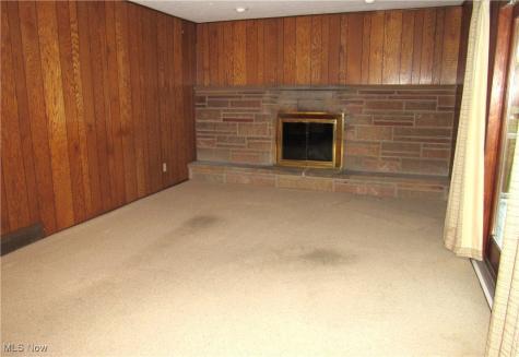 4805 Maple Hill Drive Seven Hills OH 44131