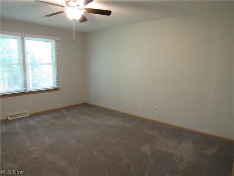 4805 Maple Hill Drive Seven Hills OH 44131