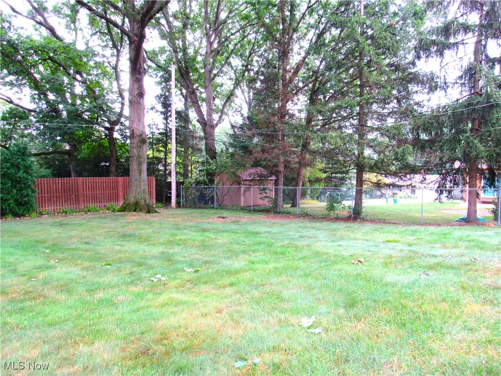 4805 Maple Hill Drive Seven Hills OH 44131