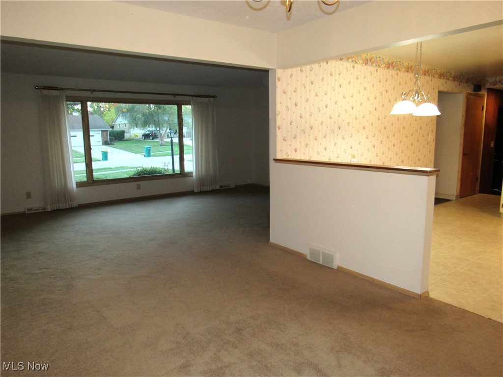 4805 Maple Hill Drive Seven Hills OH 44131