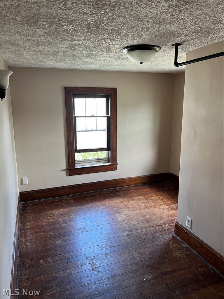 437 SW Bodmer Avenue Strasburg OH 44663