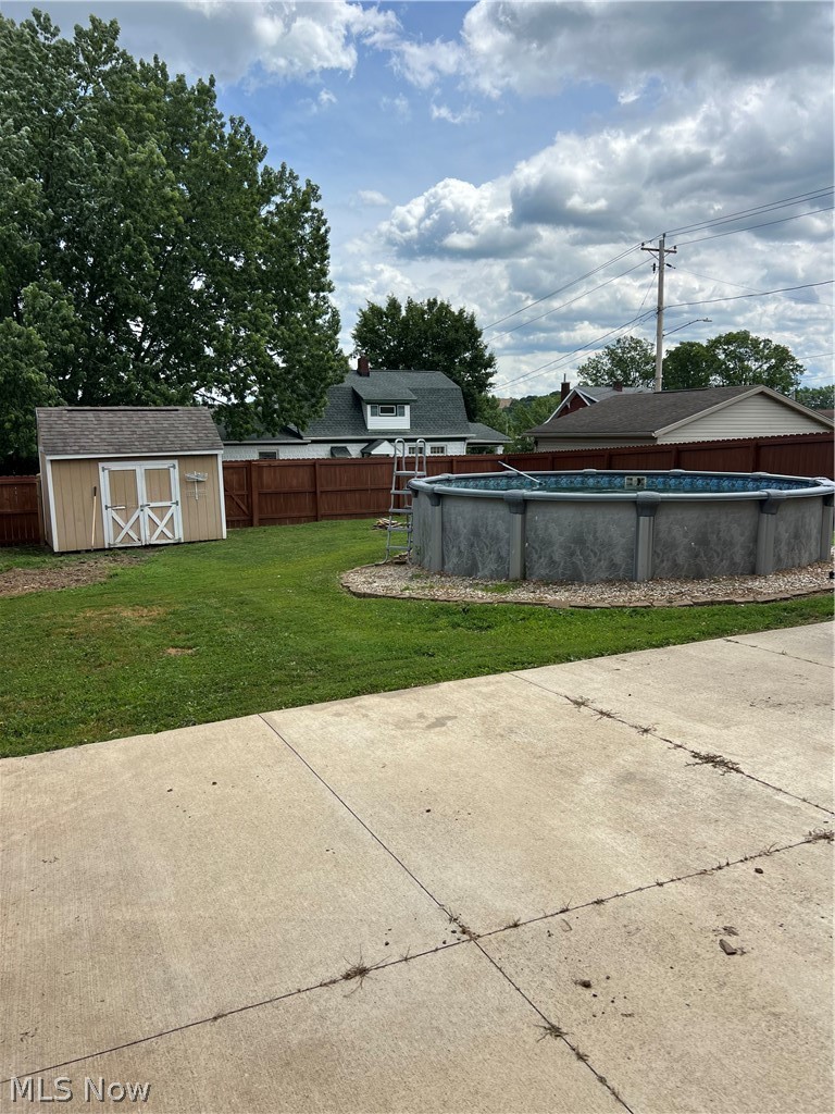 437 SW Bodmer Avenue Strasburg OH 44663