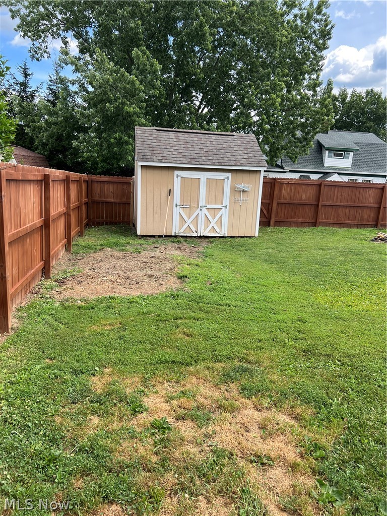 437 SW Bodmer Avenue Strasburg OH 44663