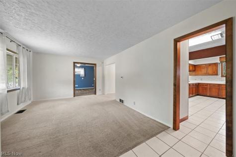 2323 13th Street Cuyahoga Falls OH 44223