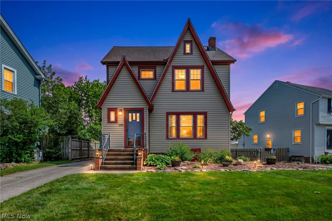 6193 N Canterbury Road Parma OH 44129