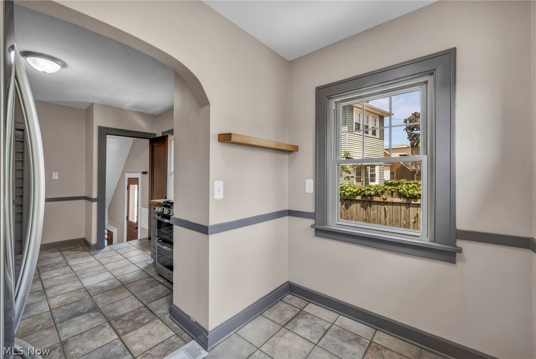 6193 N Canterbury Road Parma OH 44129