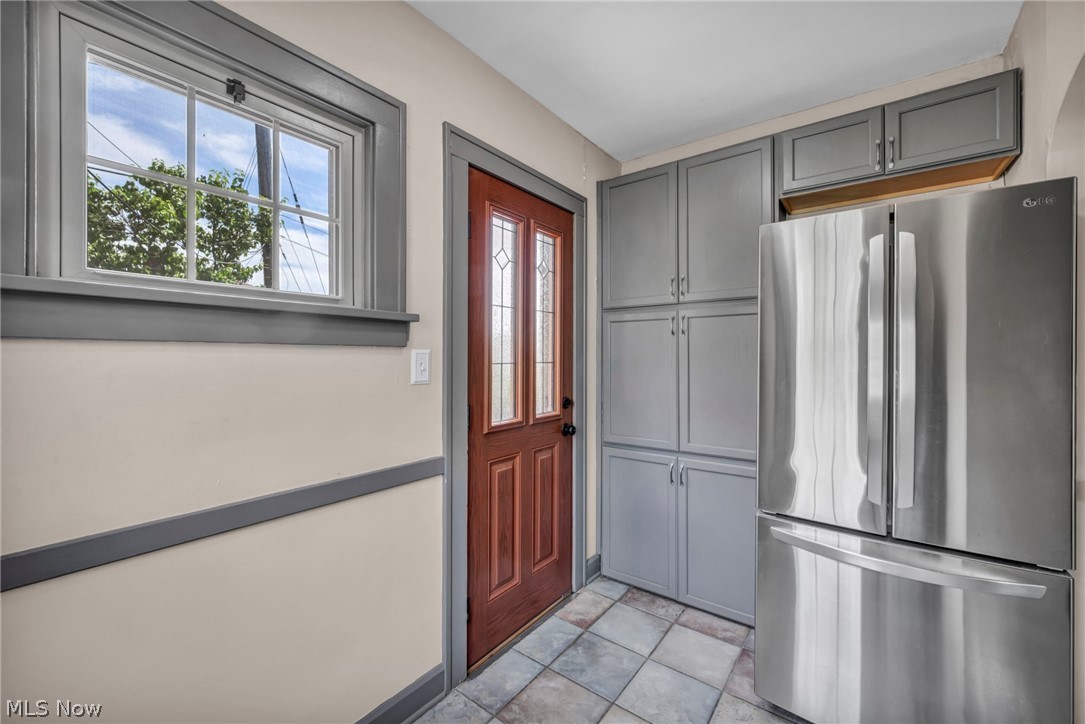 6193 N Canterbury Road Parma OH 44129
