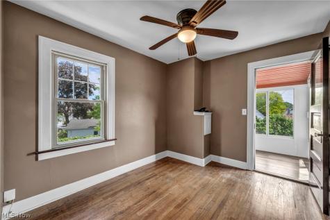 6193 N Canterbury Road Parma OH 44129