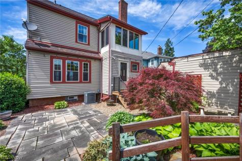 6193 N Canterbury Road Parma OH 44129