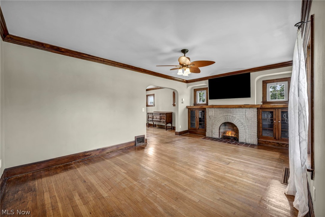 6193 N Canterbury Road Parma OH 44129