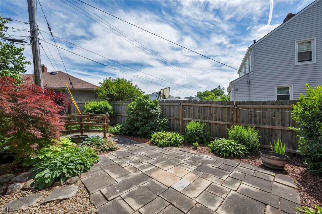 6193 N Canterbury Road Parma OH 44129