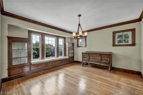 6193 N Canterbury Road Parma OH 44129