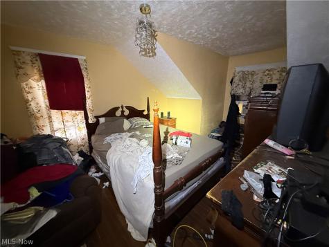 4107 E 146th Street Cleveland OH 44128