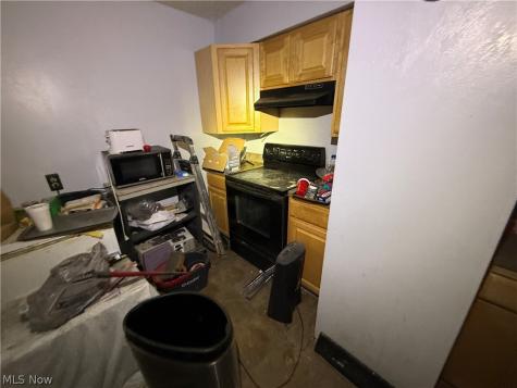 4107 E 146th Street Cleveland OH 44128