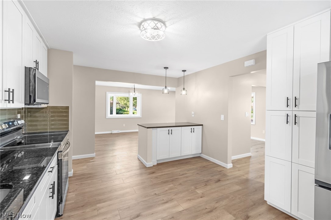 6145 Winchester Drive Seven Hills OH 44131