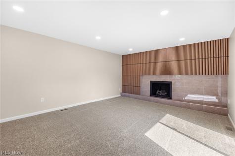 6145 Winchester Drive Seven Hills OH 44131