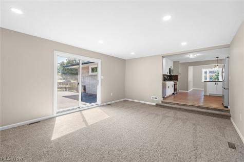 6145 Winchester Drive Seven Hills OH 44131