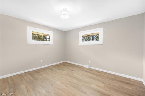 6145 Winchester Drive Seven Hills OH 44131