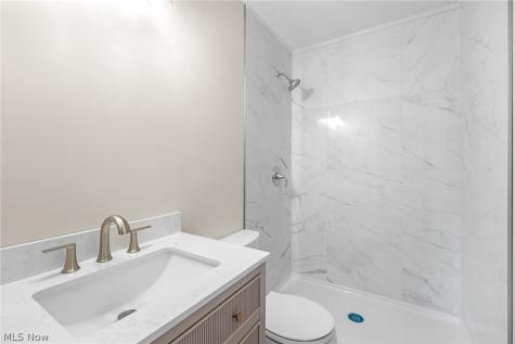 6145 Winchester Drive Seven Hills OH 44131
