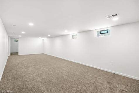 6145 Winchester Drive Seven Hills OH 44131