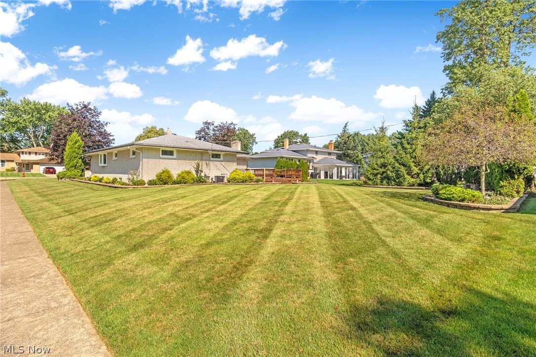 6145 Winchester Drive Seven Hills OH 44131