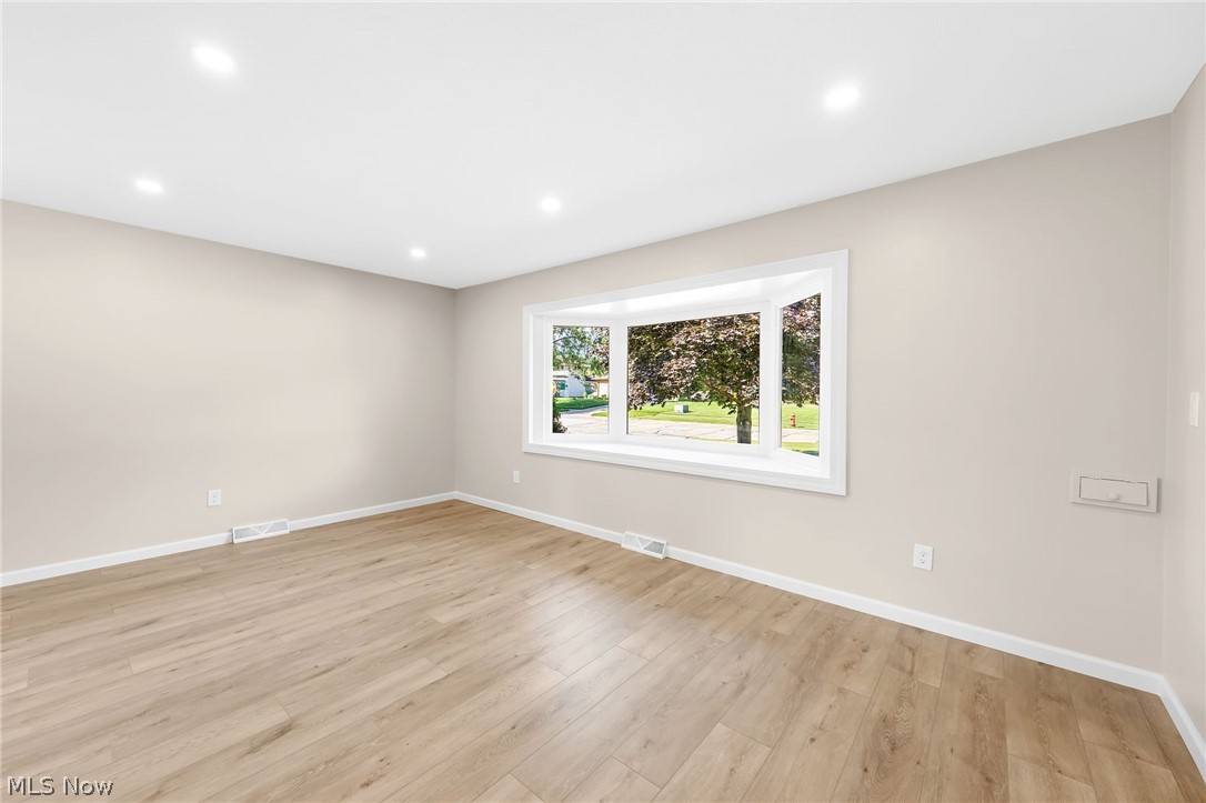 6145 Winchester Drive Seven Hills OH 44131
