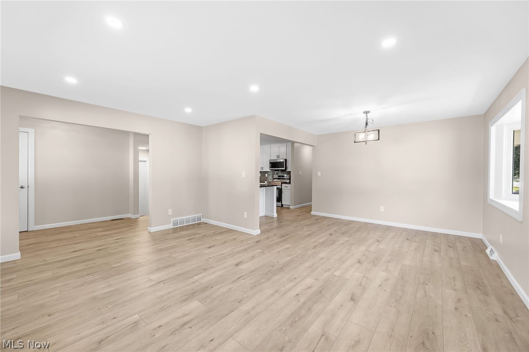 6145 Winchester Drive Seven Hills OH 44131