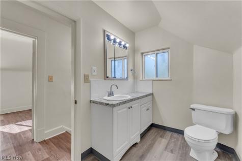 3212 Montclair Avenue Cleveland OH 44109