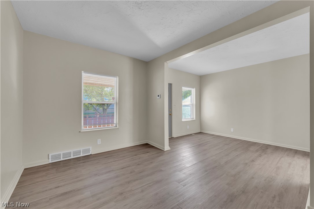 3212 Montclair Avenue Cleveland OH 44109