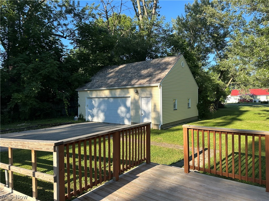 17448 Laurel Avenue Lake Milton OH 44429