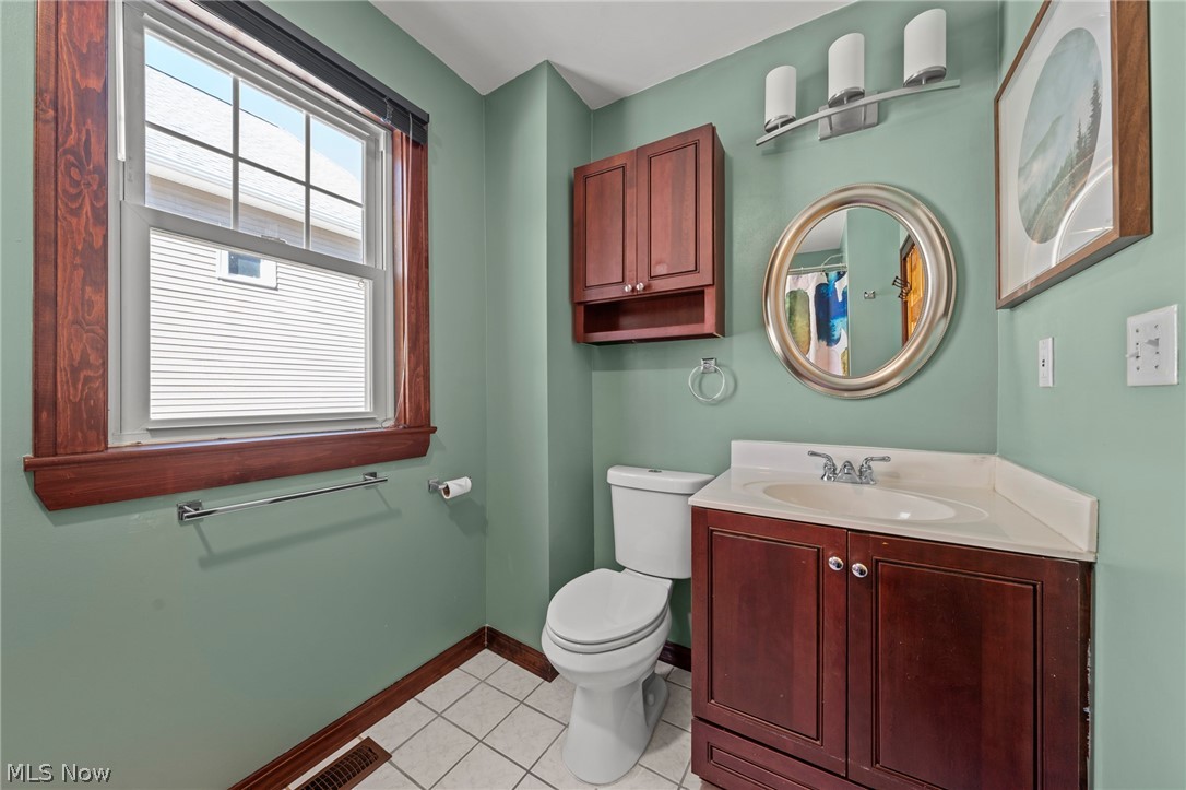 3362 E Scarborough Road Cleveland Heights OH 44118