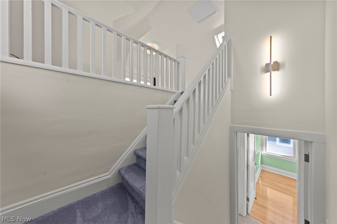 3362 E Scarborough Road Cleveland Heights OH 44118
