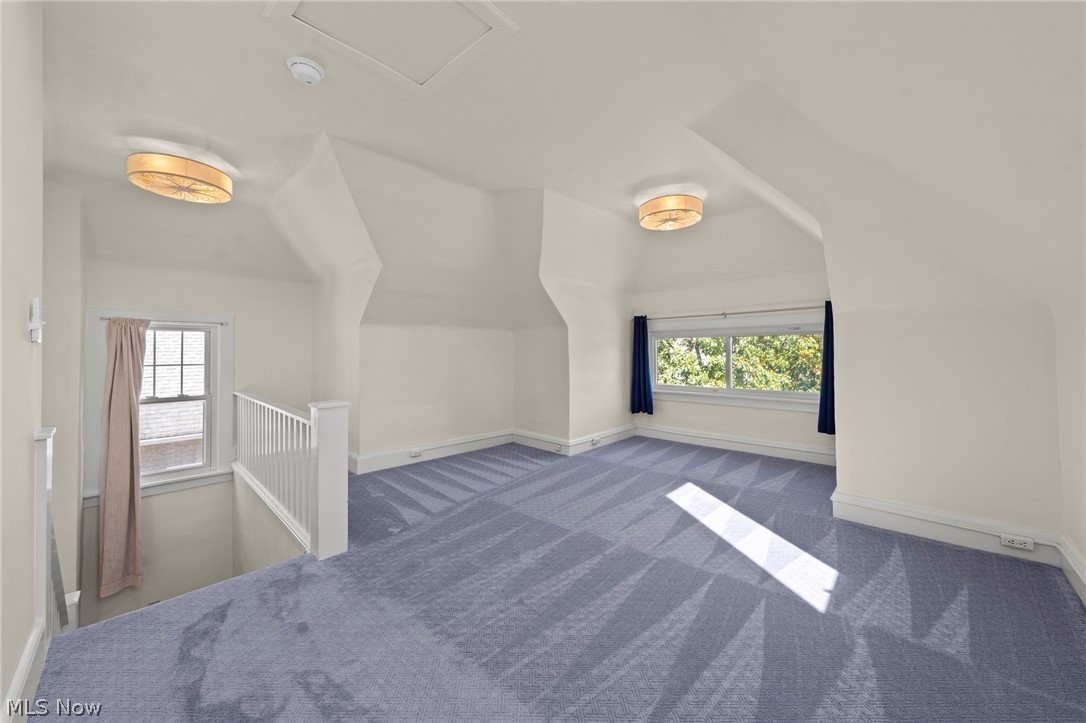 3362 E Scarborough Road Cleveland Heights OH 44118