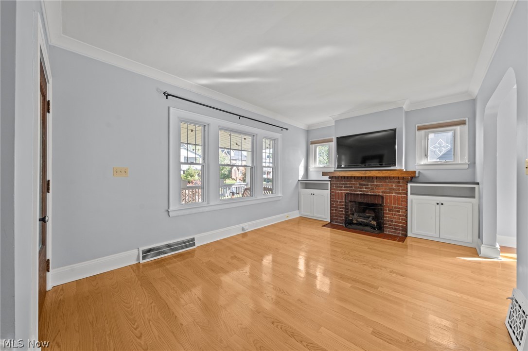 3362 E Scarborough Road Cleveland Heights OH 44118