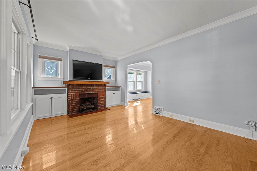 3362 E Scarborough Road Cleveland Heights OH 44118