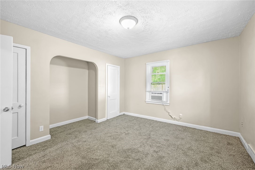 640 Seiberling Street Akron OH 44306