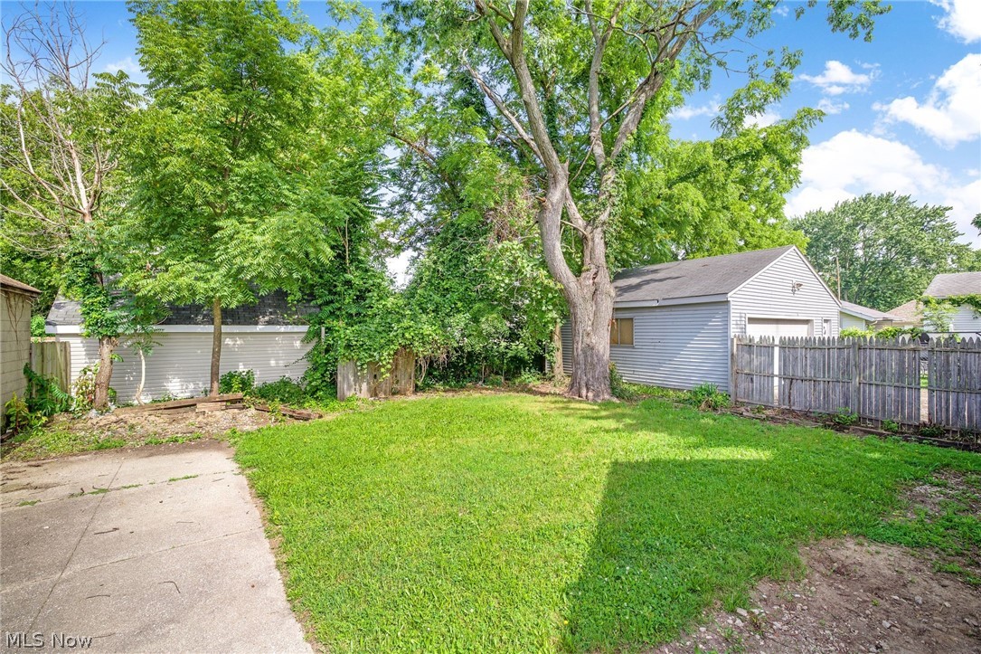 640 Seiberling Street Akron OH 44306