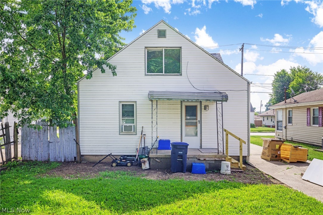 640 Seiberling Street Akron OH 44306